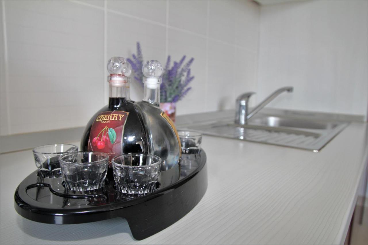 Apartment West マカルスカ エクステリア 写真