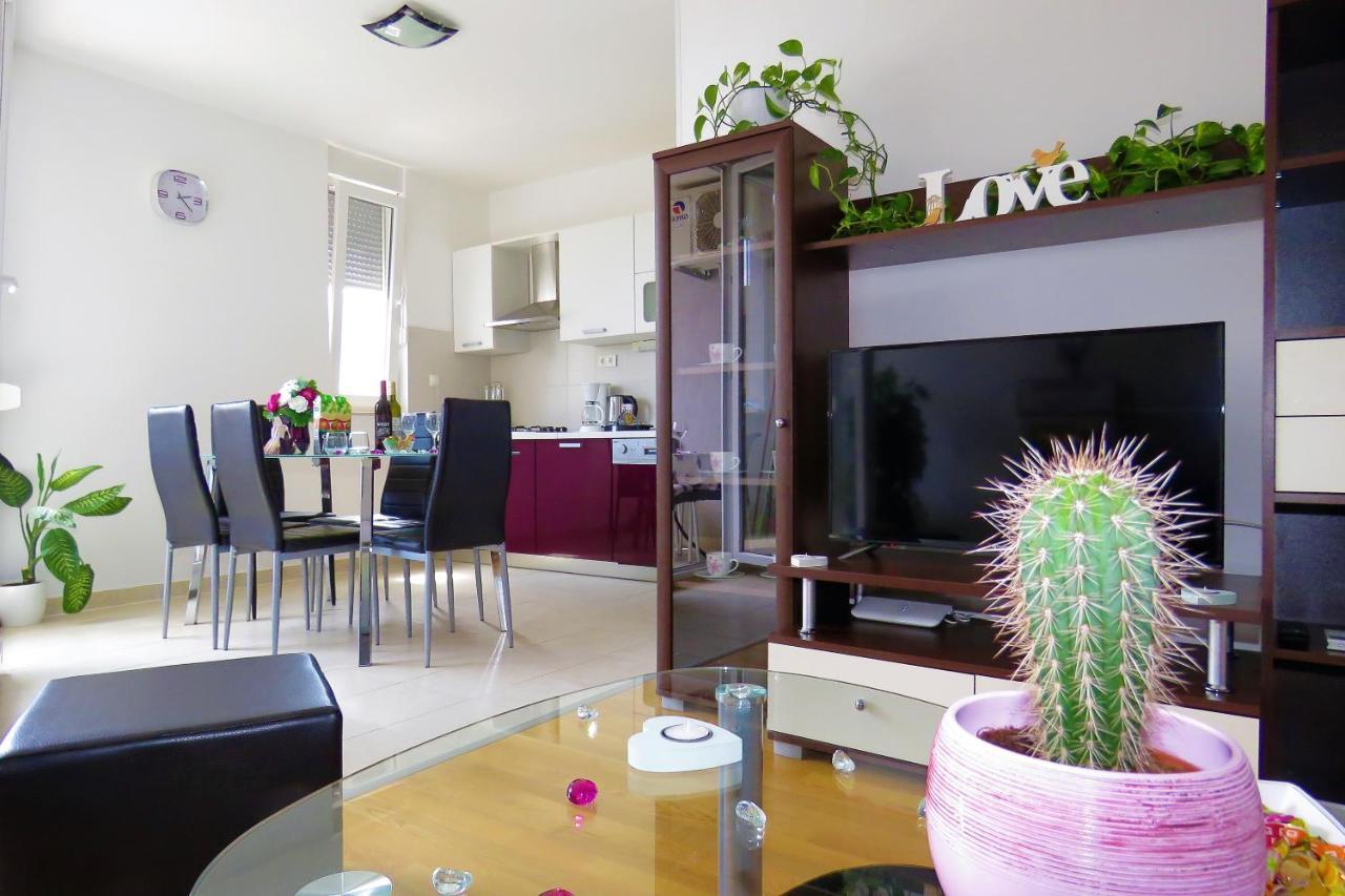 Apartment West マカルスカ エクステリア 写真