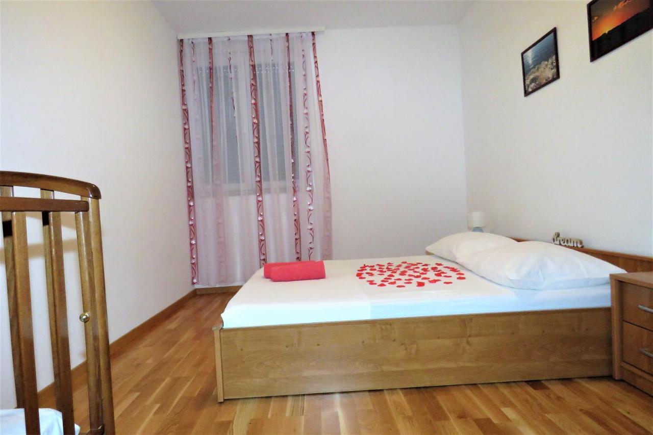 Apartment West マカルスカ エクステリア 写真